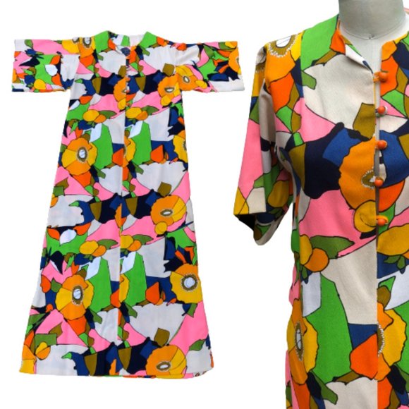 Vintage 60s/70s Psychedelic Floral Citrus Fruit Flower Power Hostess Maxi Dress - Picture 3 of 16